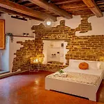 Dante\'S Room Dei Cerchi